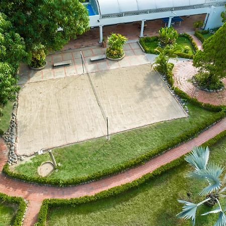 Ghl Hotel Club El Puente Girardot Bagian luar foto