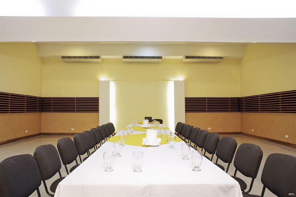 Ghl Hotel Club El Puente Girardot Bagian luar foto